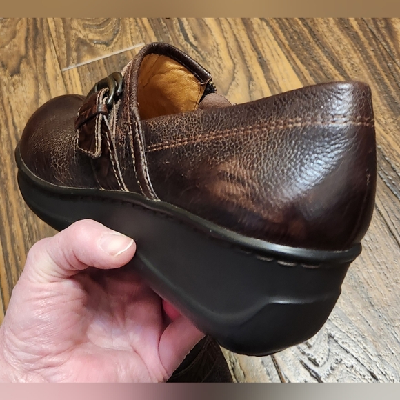 NURTURE Malone Dark Brown Mules Slip On Clogs Sz 7 1/2M - Picture 6 of 16